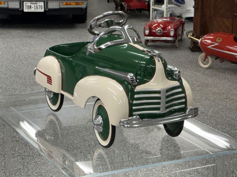Steelcraft 1941 Chrysler