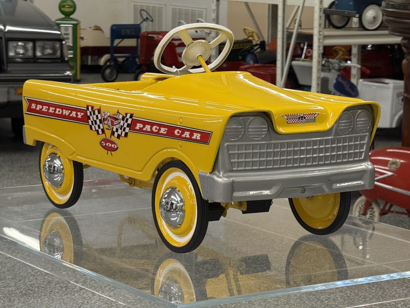 Murray 1960s Speedway Pace Car