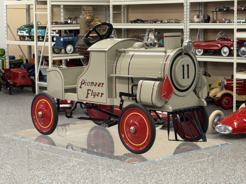 Gendron 1928 Pioneer Flyer Pedal Train