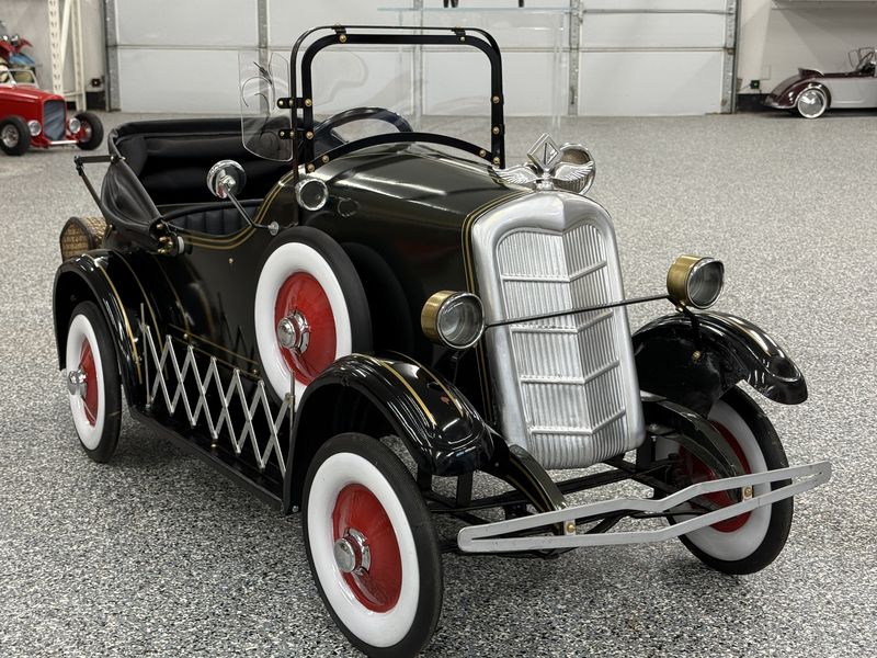 American National 1930s Ford Custom