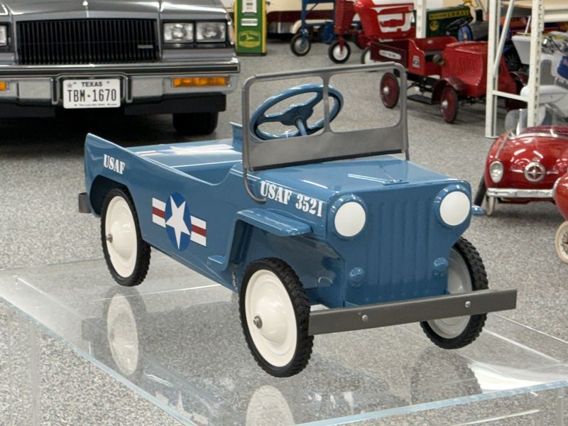 Hamilton Air Force Jeep